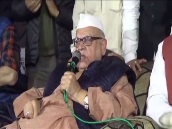 Former Uttar Pradesh Governor Aziz Qureshi speaking at an anti-CAA protest in Moradabad on Saturday. Photo/ANI