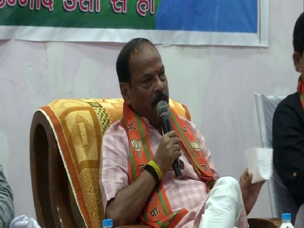 Jharkhand Chief Minister Raghubar Das in an event in Jamshedpur on Saturday. Photo/ANI