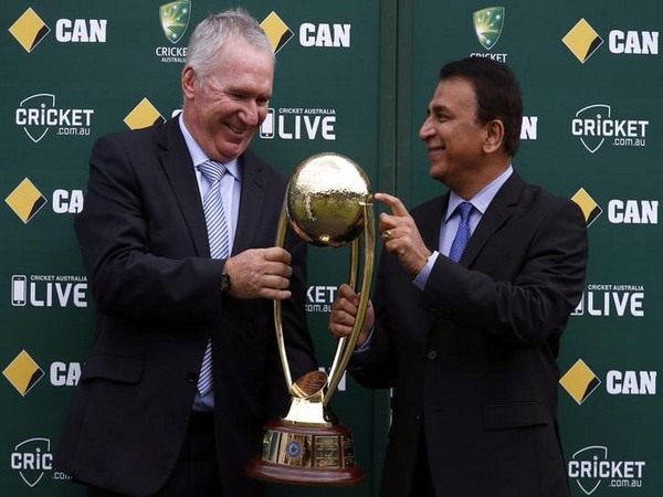 Allan Border (left) with Sunil Gavaskar (right)