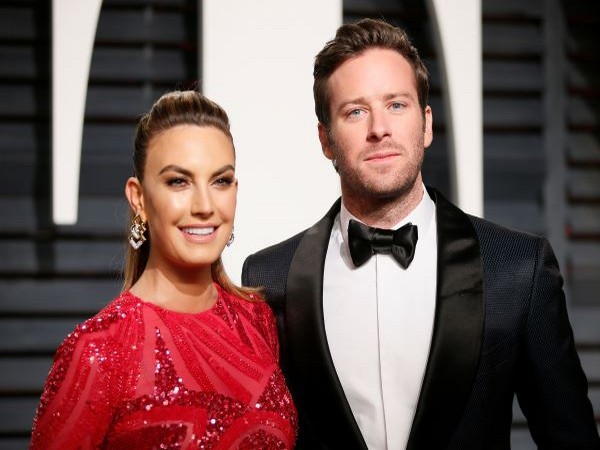 Elizabeth Chambers and Armie Hammer 