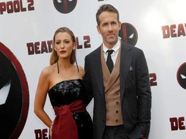 Actors Blake Lively and Ryan Reynolds 
