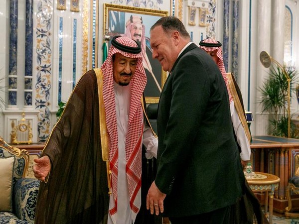 US Secretary of State Mike Pompeo with Saudi King Salman bin Abdulaziz Al-Saud in Jeddah on Monday