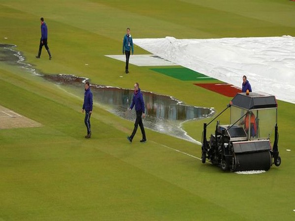 Rain halts semi-final match between India and New Zealand at Old Trafford