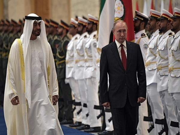 Russian President Vladimir Putin and Abu Dhabi Crown Prince Mohamed bin Zayed al-Nahyan in Abu Dhabi, United Arab Emirates, October 15, 2019. (PC: Reuters)