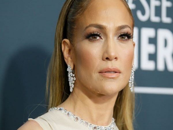 Actor-singer Jennifer Lopez 