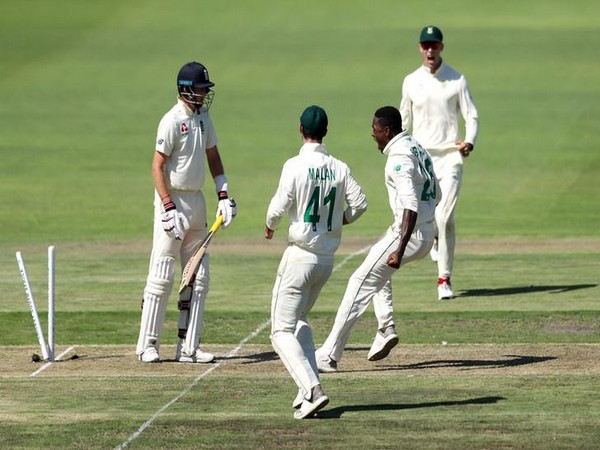 Kagiso Rabada celebrating the dismissal of Joe Root on day one of third Test 