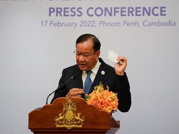Cambodian Foreign Minister Prak Sokhonn (File Photo)