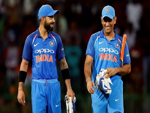 MS Dhoni and Virat Kohli (Photo: Reuters)