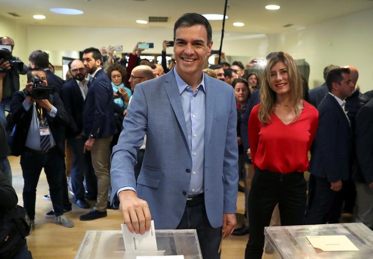 Incumbent Prime Minister and PSOE  candidate Pedro Sanchez cast his ballot in Madrid