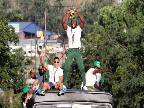 South Africa's Siya Kolisi with the Rugby World Cup trophy