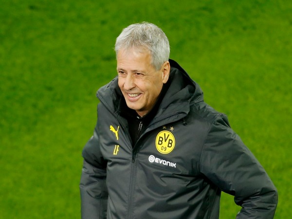 Borussia Dortmund manager Lucien Favre 