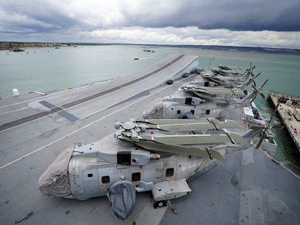 HMS Queen Elizabeth (Photo Credit: Reuters)