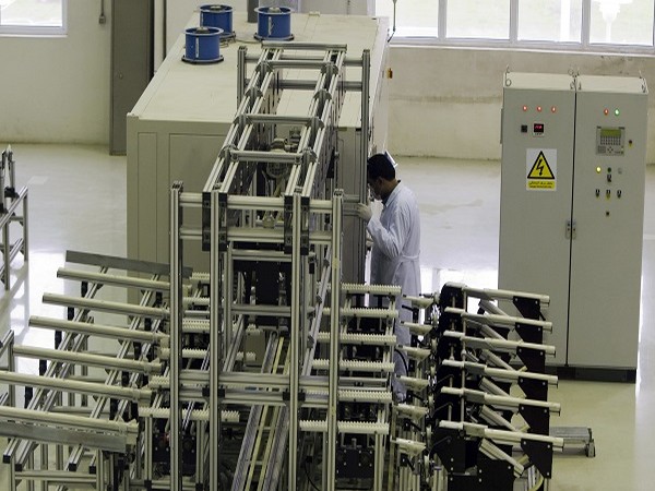 A worker works at the Fuel Manufacturing plant at Isfahan Uranium Conversion Facility 440 km (273 miles) south of Tehran April 9, 2009. (Photo Credit: REUTERS)