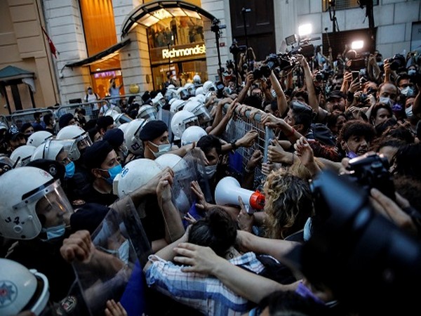 People scuffle with police during a protest against Turkey's withdrawal from the Istanbul Convention, in Istanbul (Photo credit: REUTERS)