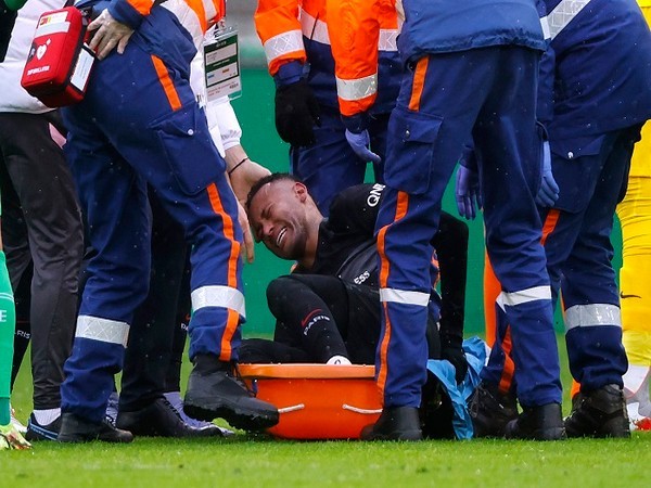 Paris St Germain's Neymar is put on a stretcher after sustaining an injury (Photo: Reuters)