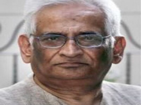 Sunni Central WAQF board lawyer Dr Rajeev Dhavan (Pic credit: Twitter @rdhavan)