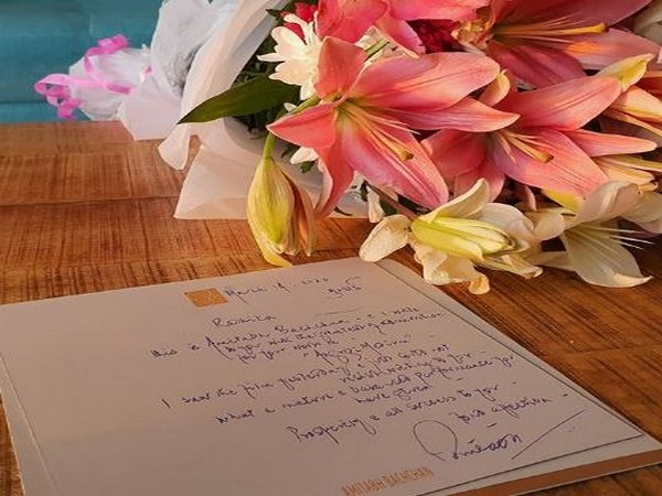 Amitabh Bachchan's handwritten note to Radhika Madan for her performance in 'Angrezi Medium' (Image courtesy: Instagram) 