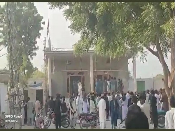 A mob gathered outside temple in Bhong city in Rahim Yar Khan distric.