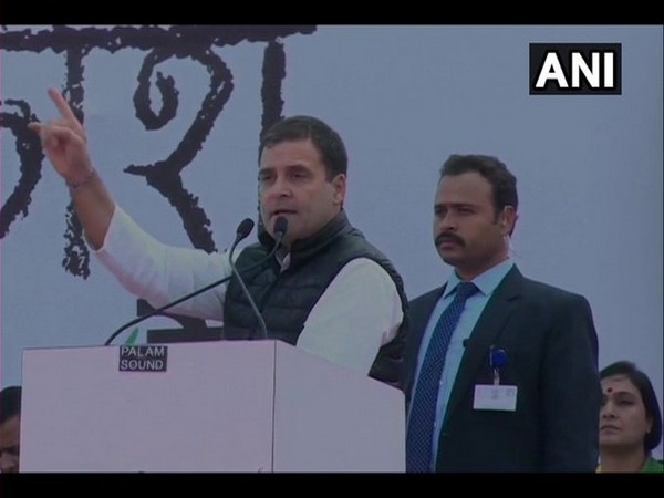 Rahul Gandhi addressing a rally in Jaipur 