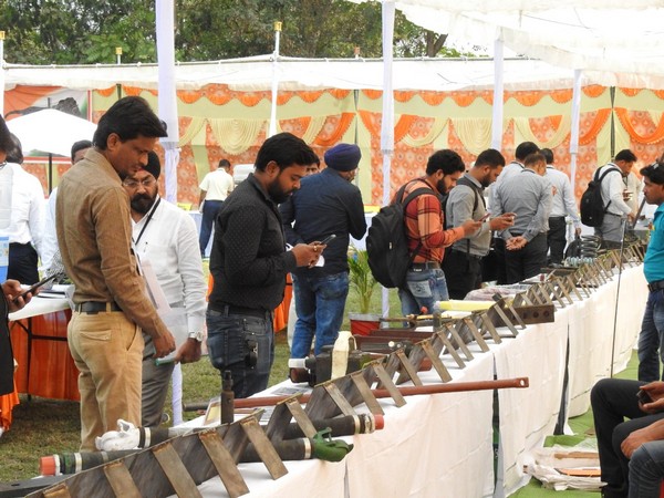 Exhibition held in vender meet in Raipur on Wednesday Photo/ANI 