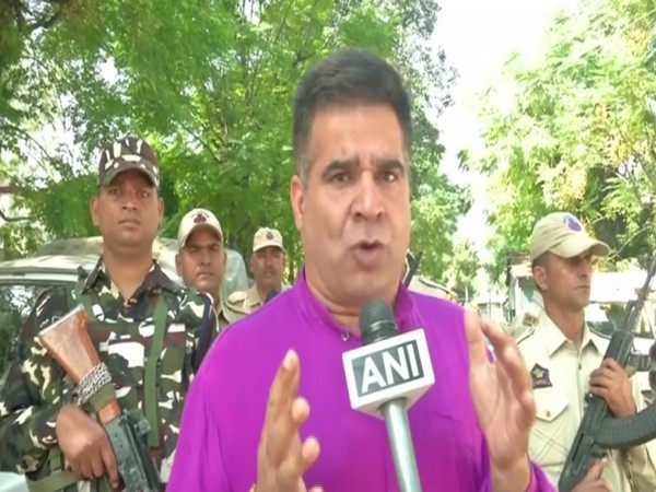 BJP leader Ravinder Raina talking to ANI in Jammu on Sunday. Photo/ANI