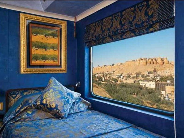 Visuals from the train.