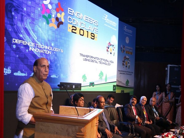 Defence Minister Rajnath Singh addressing 7th edition of Engineers' Conclave-2019 in Bengaluru on Thursday. (Photo Credits: Defence Ministry Twitter)