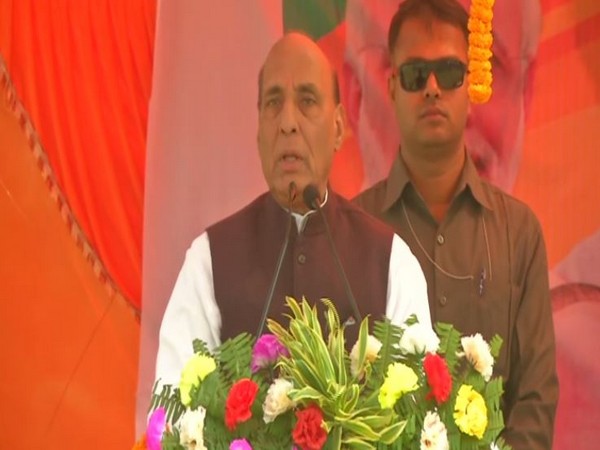 Defence Minister Rajnath Singh addressing an election rally in Palamu, Jharkhand, on Sunday. Photo/ANI