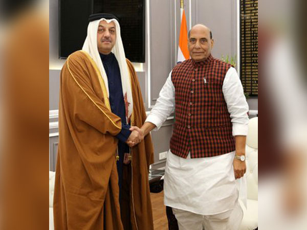 Defence Minister Rajnath Singh with Qatari MoS, Defence Affairs (Photo tweeted by Rajnath Singh)