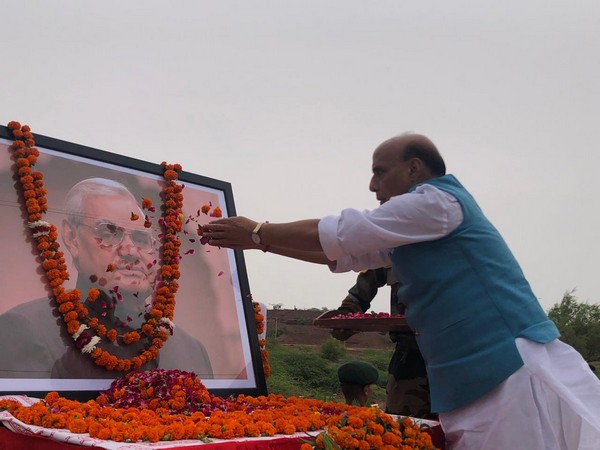 Defence Minister Rajnath Singh paying floral tribute to former Prime Minister Atal Bihari Vajpayee in Pokhran, Rajasthan on Friday.
