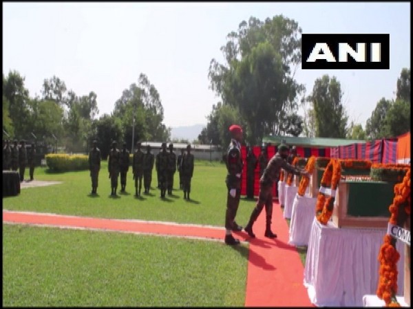 Wreath-laying ceremony in Rajouri (Photo/ANI)