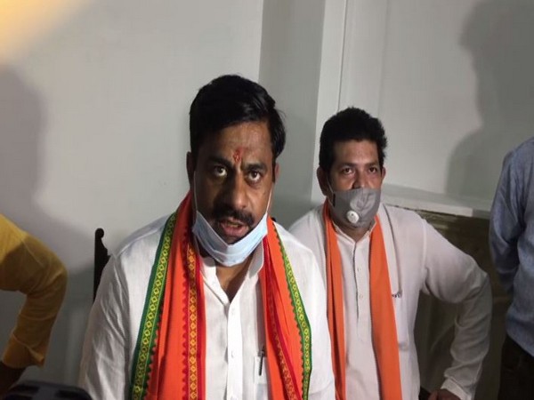 Protem Speaker of the Madhya Pradesh Assembly Rameshwar Sharma speaking to reporters on Wednesday. Photo/ANI