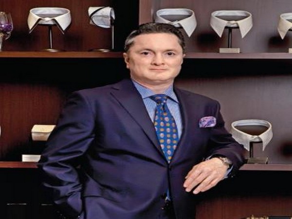 Chairman and Managing Director Gautam Hari Singhania