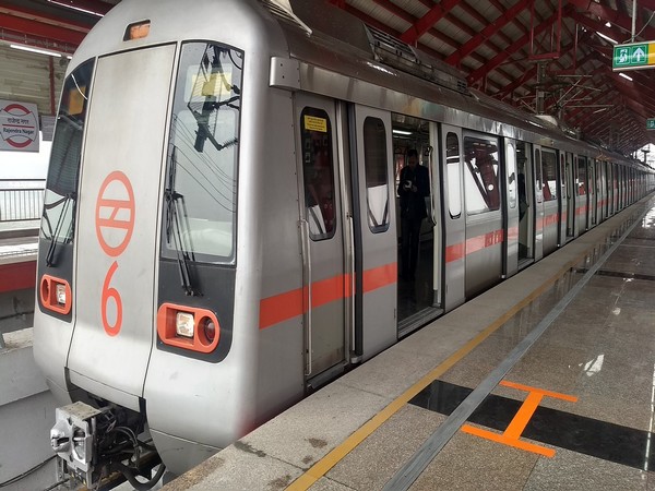 DMRC resume services of Red Line on Thursday. (Photo: Twitter)