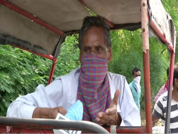 Pramod, one of the migrant labourers, speaking to ANI on Thursday.        Photo/ANI