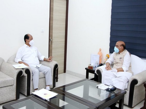 Nagaland Chief Minister Neiphiu Rio met Defence Minister Rajnath Singh on Monday. (Photo credits: Neiphiu Rio Twitter)