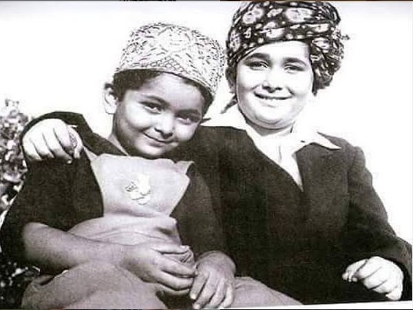 Childhood photo of Randhir and Rishi Kapoor shared by Kareena (Image courtesy: Instagram)