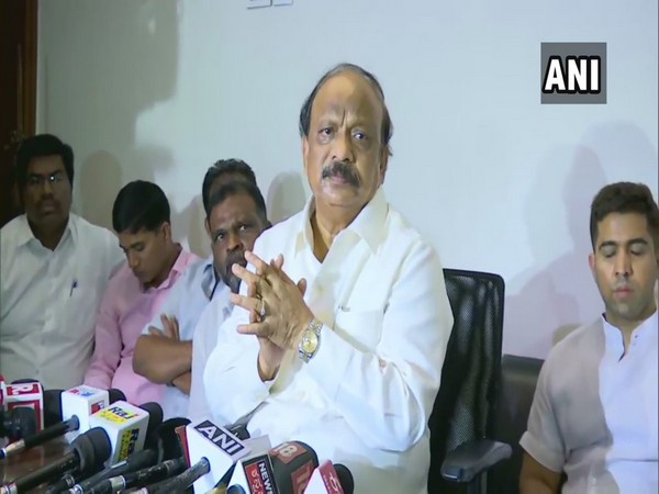 Karnataka MLA R Roshan Baig speaking to reporters in Bangalore on Wednesday.