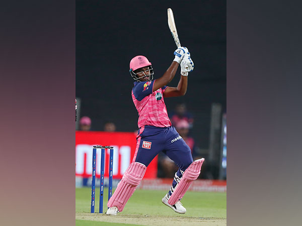 Sanju Samson in action against Sunrisers Hyderabad (Image: RR Twitter)