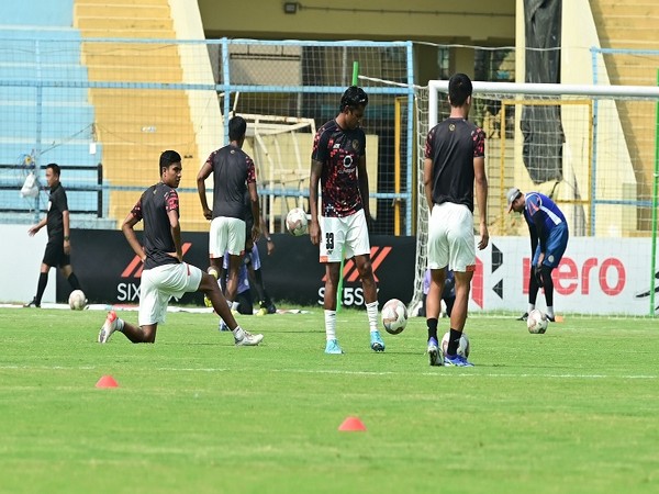 RoundGlass Punjab FC during practice session (Image: AIFF Media)