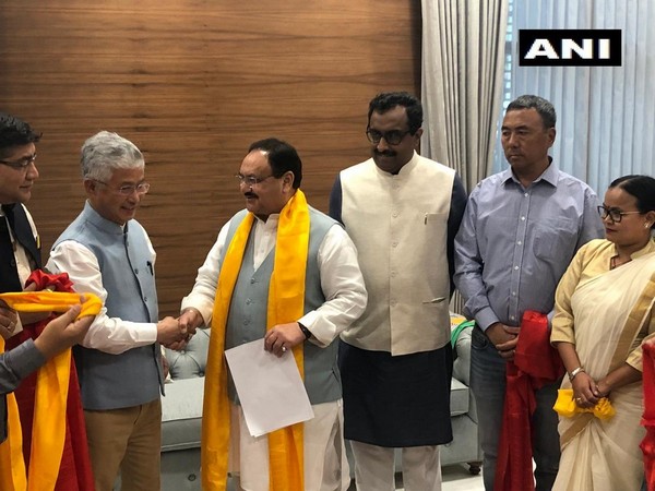 10 SDF MLAs joining BJP at party's headquarters in New Delhi on Tuesday. (Photo/ANI)