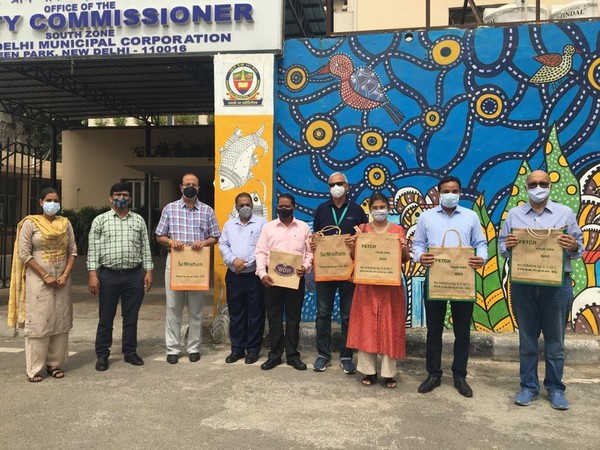 SDMC organises awareness drives against single-use plastic. (Image Courtesy: @OfficialSdmc)