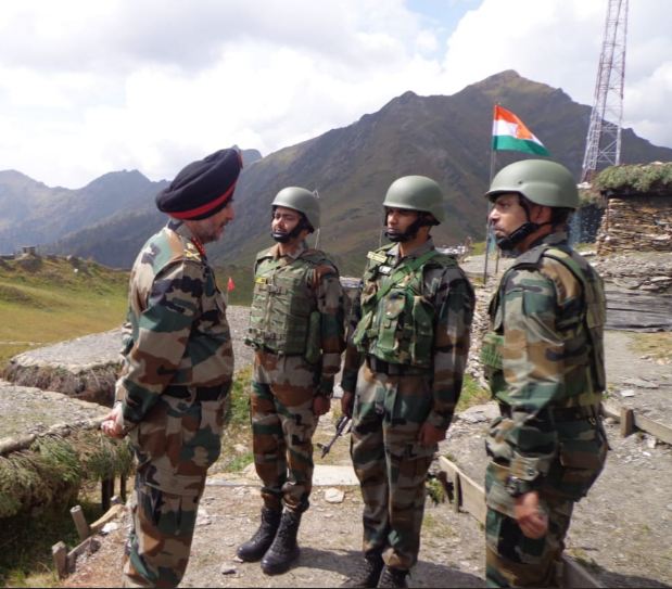 Northern Army Commander Lt Gen Ranbir Singh reviewed the security situation in Valley on Friday. (Photo/ANI)