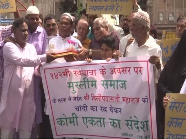 A Muslim community going to gift a silver chariot to Lord Jagannath temple in Ahmedabad. 