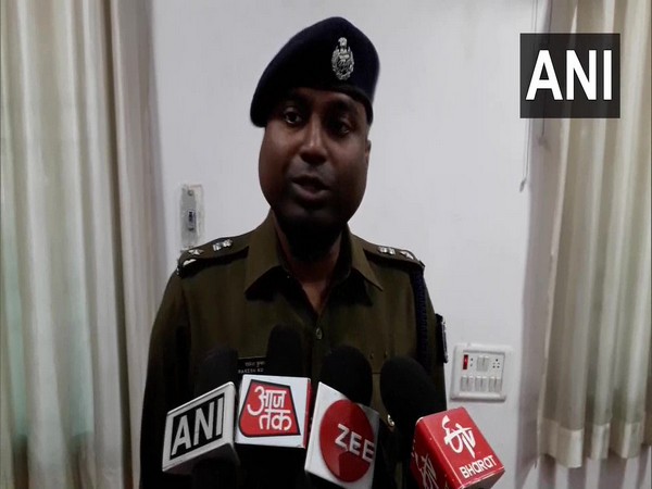 SP City Rakesh Kumar speaking to reporters in Gaya on Monday. Photo/ANI