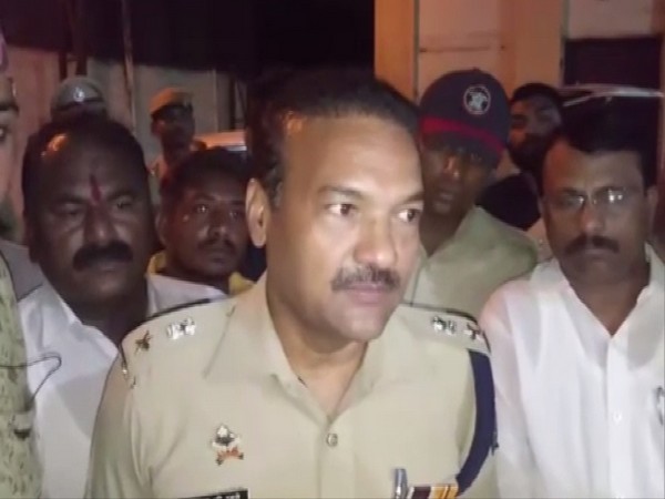 Superintendent of Police (SP) Panjabrao Ugale talking to reporters on Sunday night. Photo/ANI