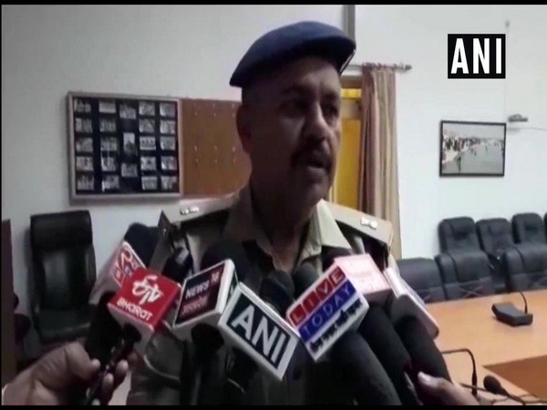 Ashutosh Mishra, SP Crime, Prayagraj speaking to media on Sunday.