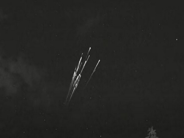 Solar Storm Destroys 40 New SpaceX Satellites in Orbit (Photo Credit: kevinizooropa Youtube channel)