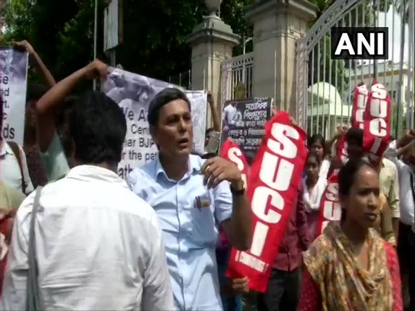 Members of SUCI(C) student wing protesting outside Governor's house in Kolkata on Monday 