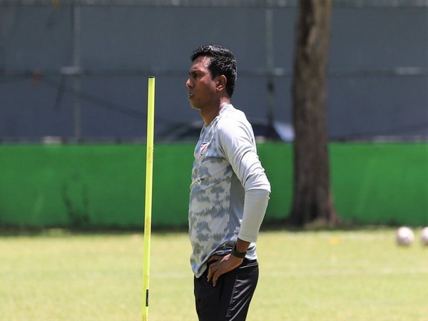 Indian Arrows head coach Shanmugam Venkatesh (Image: AIFF)